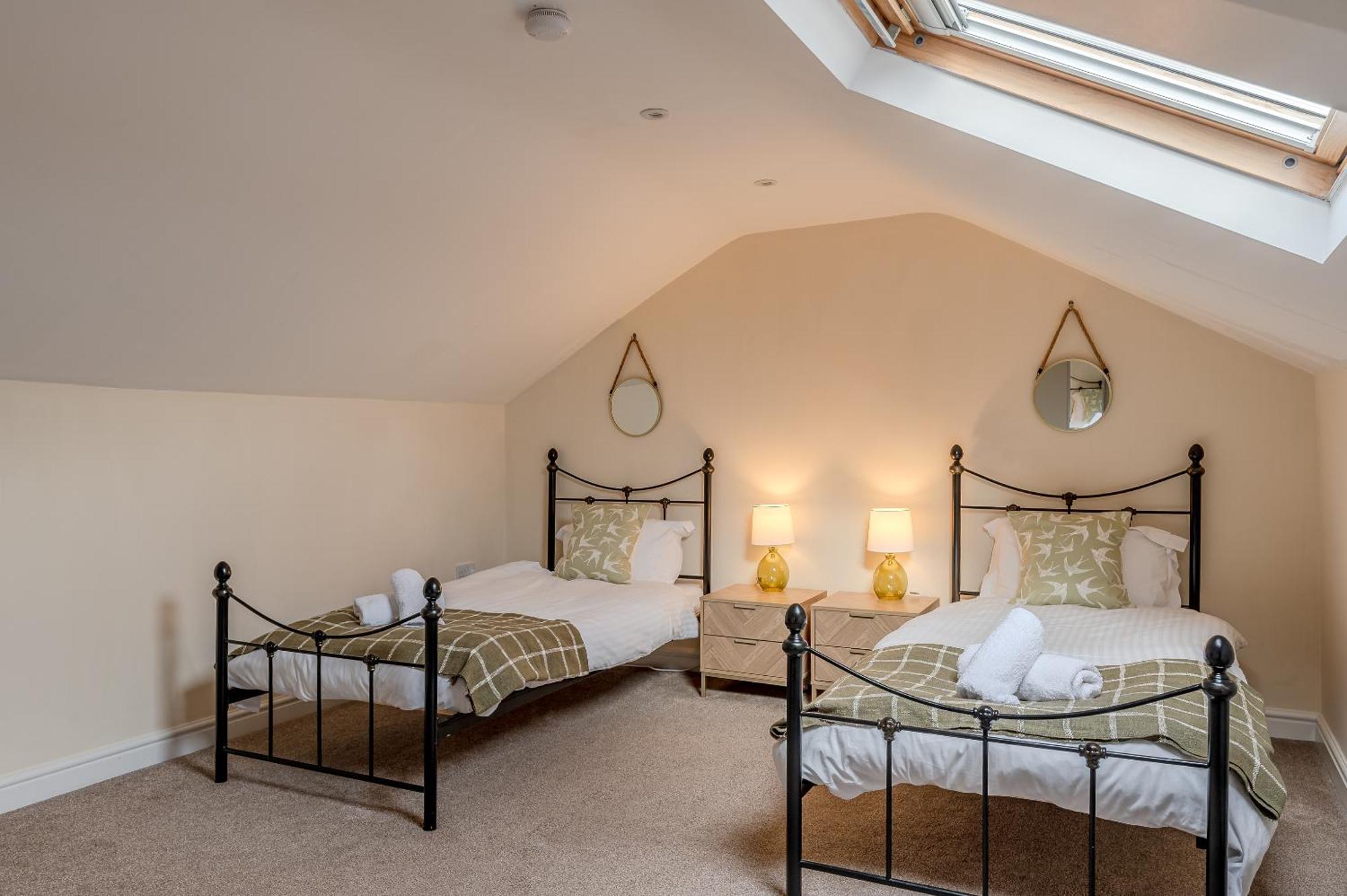 Rosemill - Large Pet Friendly Home With Off Road Parking Whitby Luaran gambar